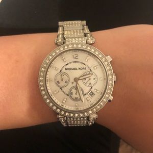Women’s Michael Kors Diamond Watch!